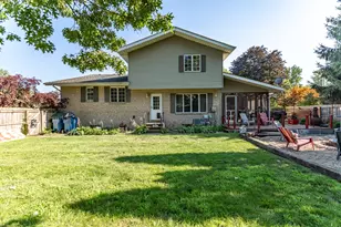 3545 Laverne Dr, Highland, IN 46322 - Photo 36