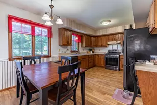 3545 Laverne Dr, Highland, IN 46322 - Photo 14