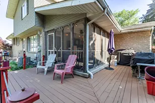 3545 Laverne Dr, Highland, IN 46322 - Photo 40
