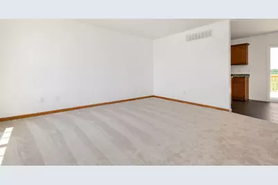 7095 E US Highway 20, New Carlisle, IN 46552 - Photo 4