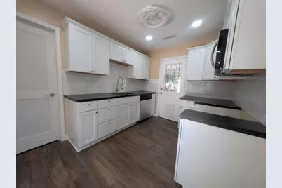 2253 Wayne Street, Lake Station, IN 46405 - Photo 32