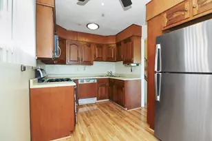 530 E 52nd Pl, Merrillville, IN 46410 - Photo 10