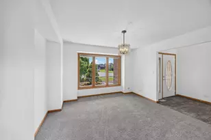 3170 Maryann Ln, Dyer, IN 46311 - Photo 12