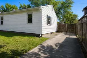 4940 Carolina St, Gary, IN 46409 - Photo 8