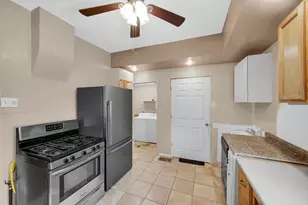 716 4th St, La Porte, IN 46350 - Photo 10