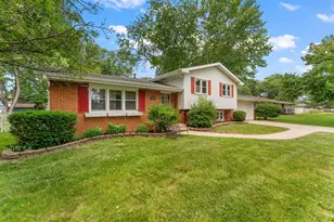 404 Hemlock Ln, Crown Point, IN 46307 - Photo 22