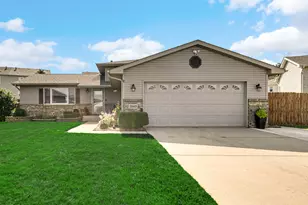 3669 Mansfield St, Portage, IN 46368 - Photo 2