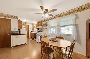 770 Fox River Rd, Valparaiso, IN 46385 - Photo 6