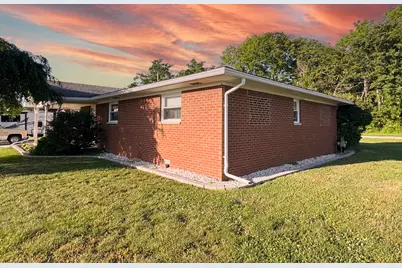 2155 N West Shafer Drive, Monticello, IN 47960 - Photo 28