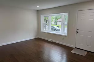 4220 Ryan Ct, Gary, IN 46403 - Photo 6