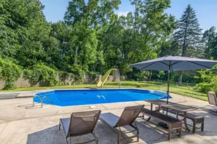 141 Rush Ct, Hobart, IN 46342 - Photo 24
