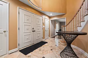 1242 Melbrook Dr, Munster, IN 46321 - Photo 6