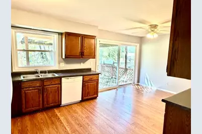 302 Green Acres Drive, Valparaiso, IN 46383 - Photo 8
