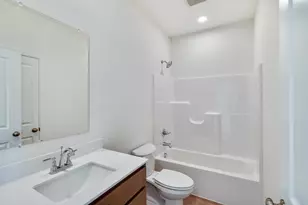 10407 Iowa St, Crown Point, IN 46307 - Photo 6