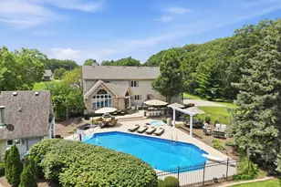 1442 W 127th Pl, Crown Point, IN 46307 - Photo 4