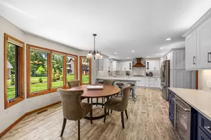 2505 Inverness Dr, Valparaiso, IN 46383 - Photo 10