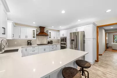 2505 Inverness Drive, Valparaiso, IN 46383 - Photo 8