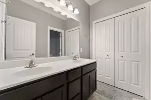 3202 Kickbush Dr, Valparaiso, IN 46385 - Photo 26