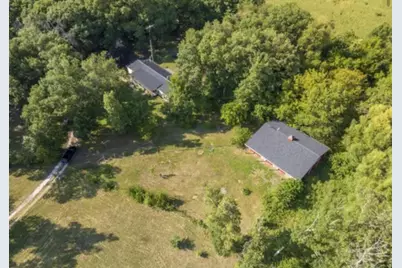 688 County Road 1100 S, Wolcott, IN 47995 - Photo 4
