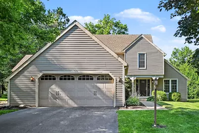 2054 Shawnee Court, Valparaiso, IN 46385 - Photo 2