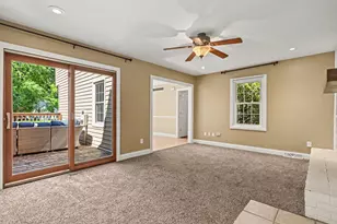 2054 Shawnee Ct, Valparaiso, IN 46385 - Photo 8