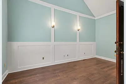2054 Shawnee Court, Valparaiso, IN 46385 - Photo 10