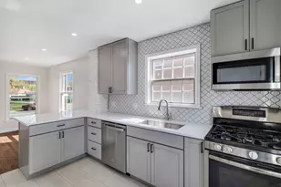 248 Adelaide Pl, Munster, IN 46321 - Photo 8