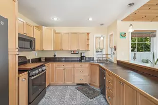 8620 Marquette Rd, Schererville, IN 46375 - Photo 14