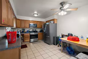 1810 W 93rd Pl, Crown Point, IN 46307 - Photo 6