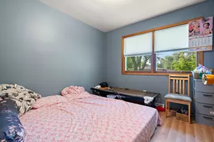 1810 W 93rd Pl, Crown Point, IN 46307 - Photo 8