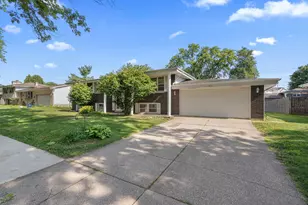 1810 W 93rd Pl, Crown Point, IN 46307 - Photo 18