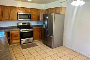 1810 W 93rd Pl, Crown Point, IN 46307 - Photo 4