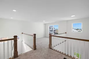2560 Iowa St, Crown Point, IN 46307 - Photo 16
