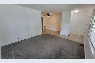 126 E 73rd Avenue, Merrillville, IN 46410 - Photo 6