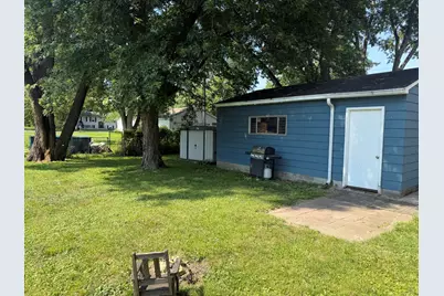 1025 W Porter Avenue, Chesterton, IN 46304 - Photo 10