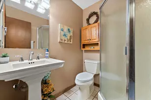 798 Savannah Dr, Crown Point, IN 46307 - Photo 32