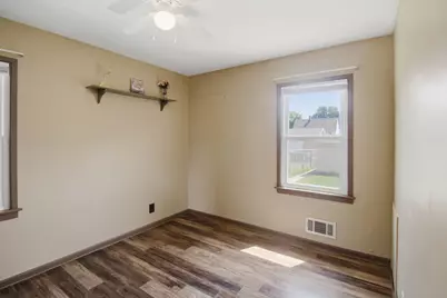 7615 Oakdale Avenue, Hammond, IN 46324 - Photo 14