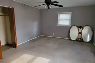 209 E 71st Ave, Merrillville, IN 46410 - Photo 14