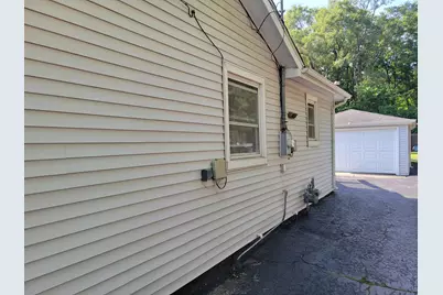 209 E 71st Avenue, Merrillville, IN 46410 - Photo 26
