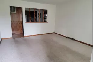 209 E 71st Ave, Merrillville, IN 46410 - Photo 6