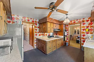 240 E 78th Ave, Merrillville, IN 46410 - Photo 8