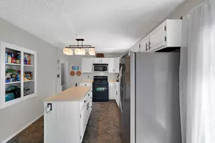 1704 Franklin St, Valparaiso, IN 46383 - Photo 8