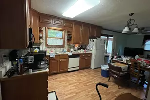 1703 Eisenhower Ave, Valparaiso, IN 46383 - Photo 10