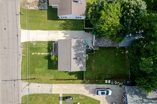 906 Park St, La Porte, IN 46350 - Photo 4