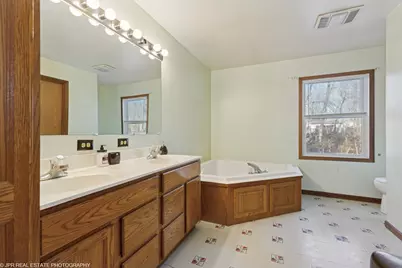 710 Springland Avenue, Michigan City, IN 46360 - Photo 10