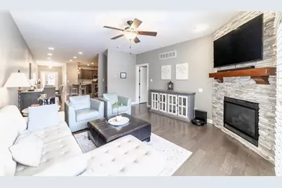 9185 W 107th Place, Saint John, IN 46373 - Photo 6