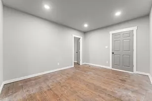 1522 Cleveland St, Gary, IN 46404 - Photo 10