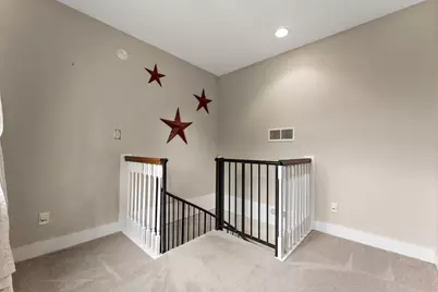 409 N 325 E, Valparaiso, IN 46383 - Photo 30