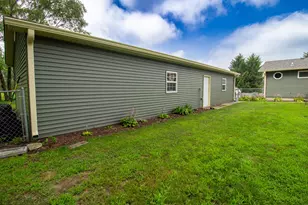 11555 N 1200 Road W, Demotte, IN 46310 - Photo 24