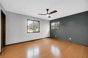 822 Luther Dr, Hobart, IN 46342 - Photo 12